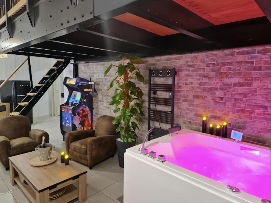 Au Spa De Llea Suite Retro Авиньон Экстерьер фото