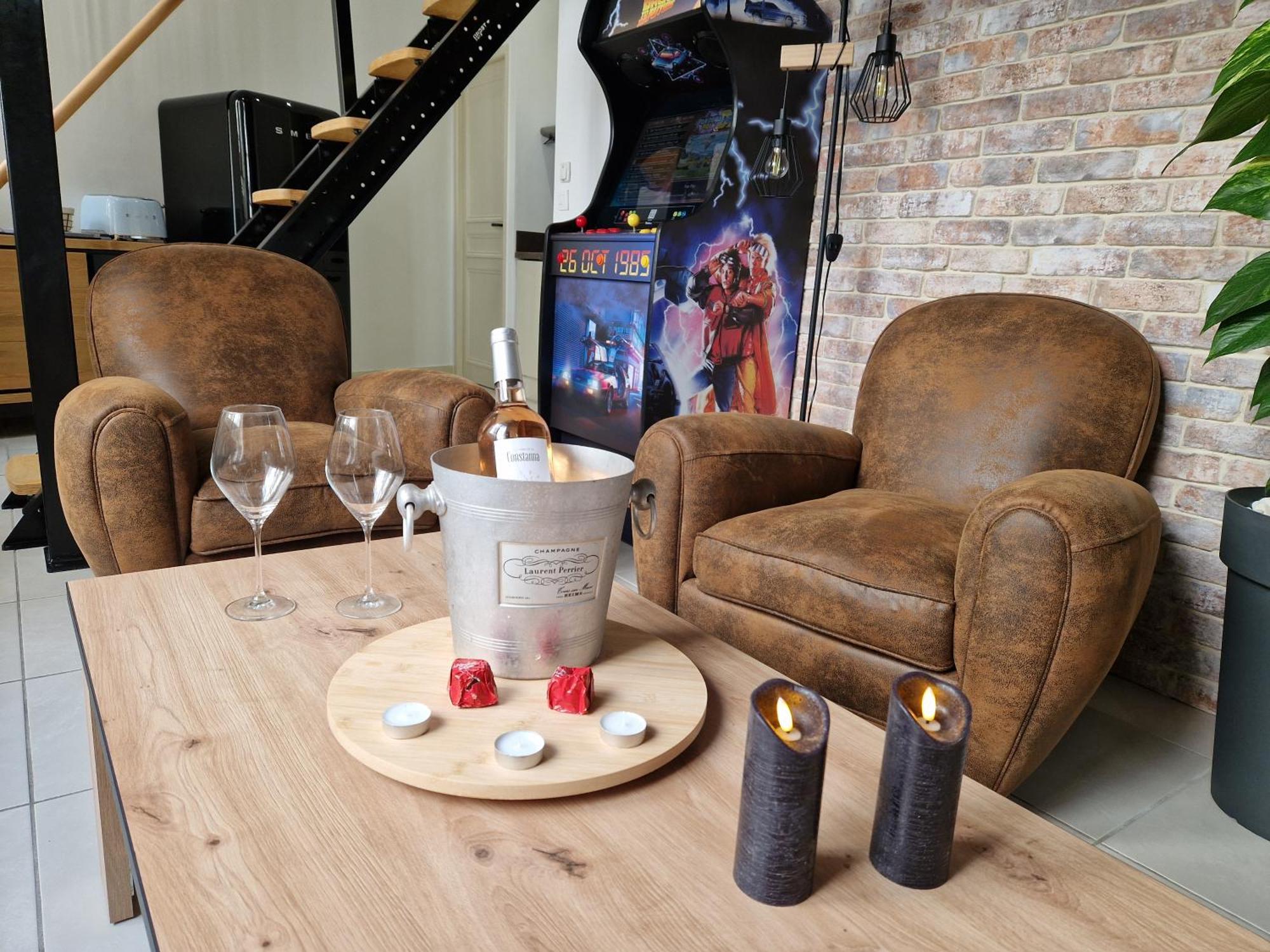 Au Spa De Llea Suite Retro Авиньон Экстерьер фото