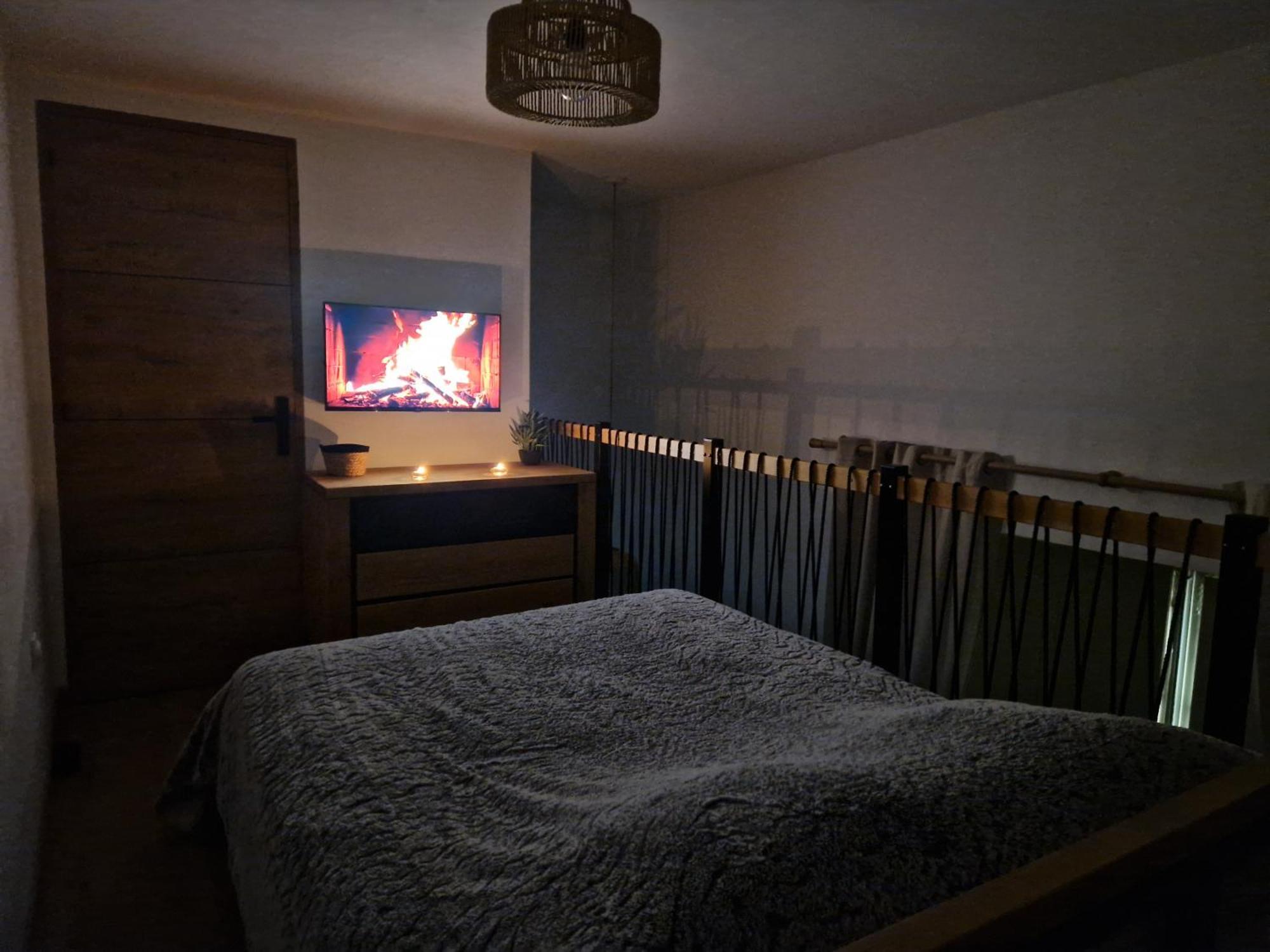 Au Spa De Llea Suite Retro Авиньон Экстерьер фото